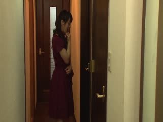 TEM-037 誘惑し息子が寝ている間にさらに挑発！若チ○を喰らう絶倫美熟女妻第05集